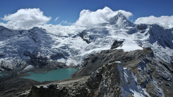 White Cordillera